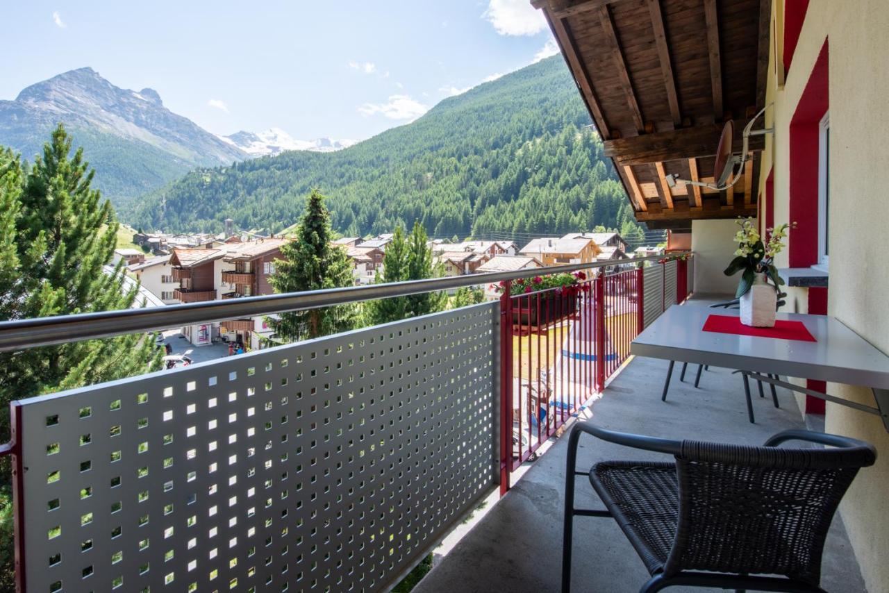 Haus Aurora Saas-Grund Exterior foto